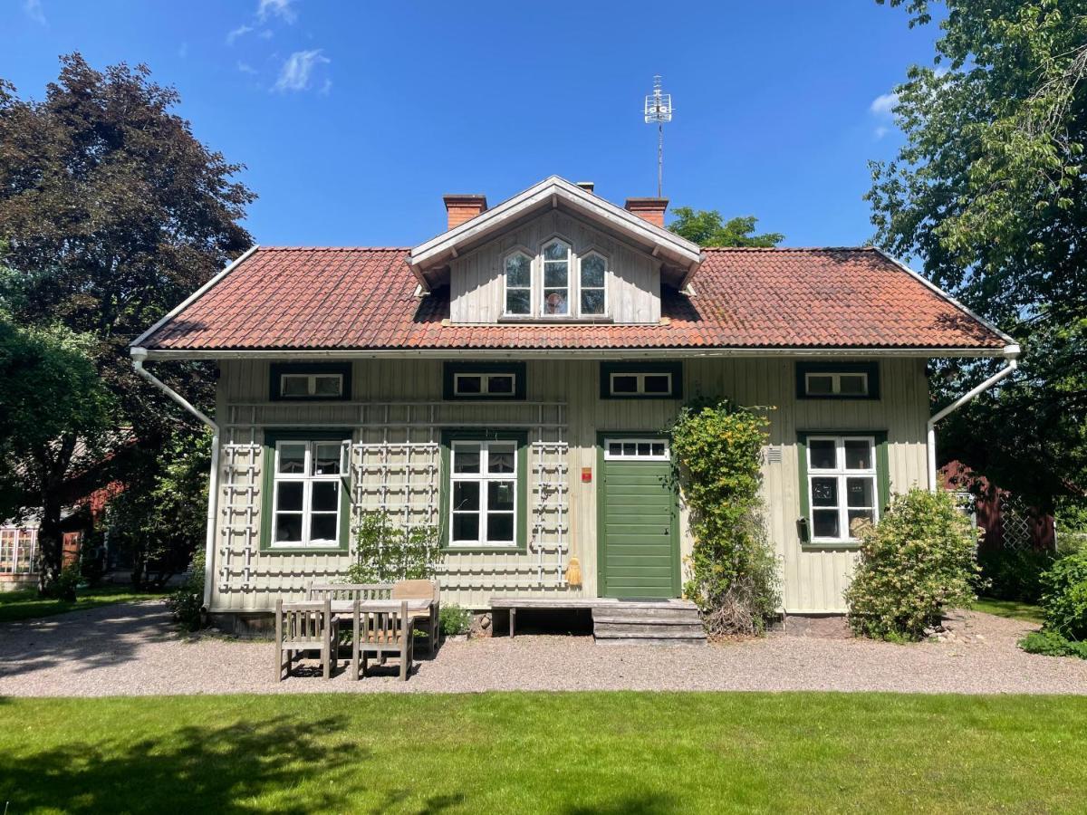 Bed and Breakfast Aeppelgarden Mariestad Exteriér fotografie